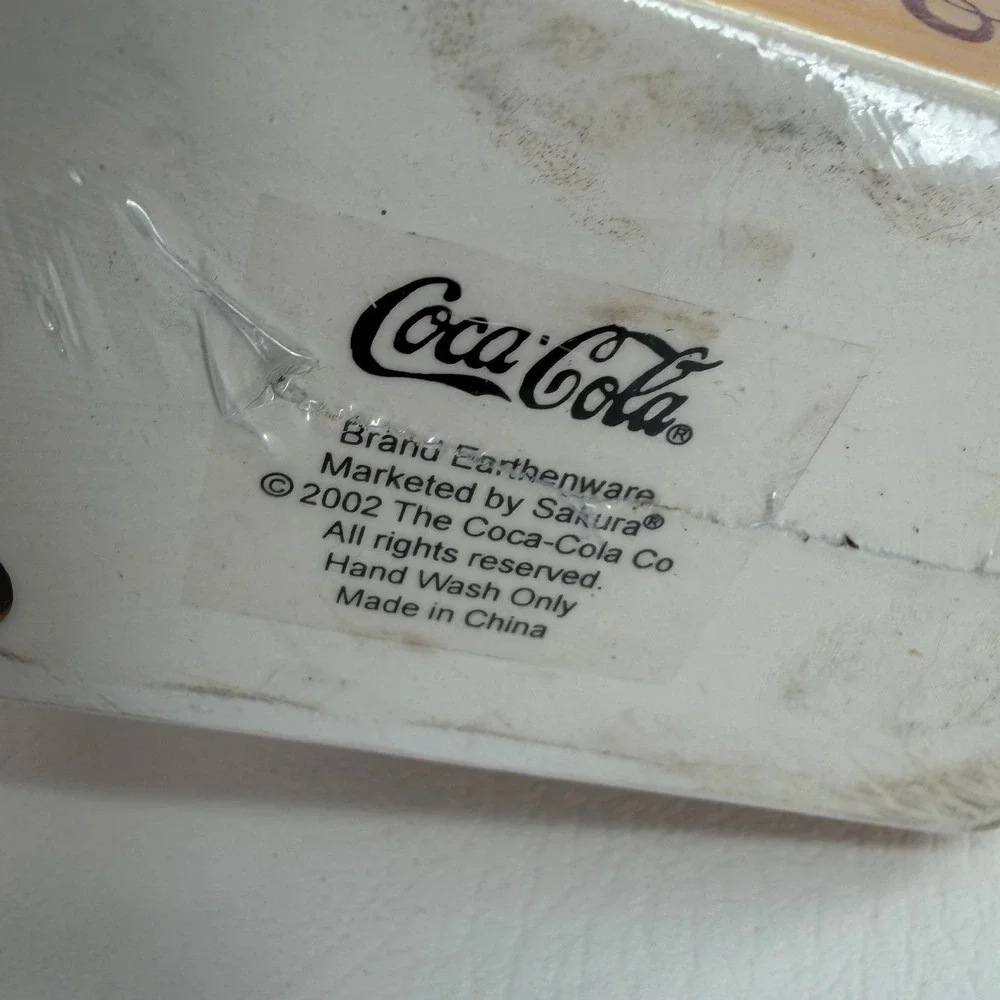 Coca-Cola Salt and Pepper Shakers Set Bottle Caddy 2002 Sakura New
